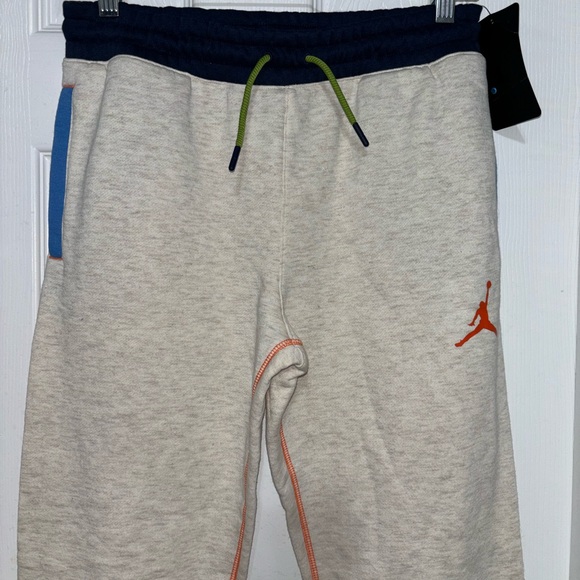 NWT Girls Jordan Color Blocked Fleece Pants / Sweatpants SZ: XL - Picture 6 of 14